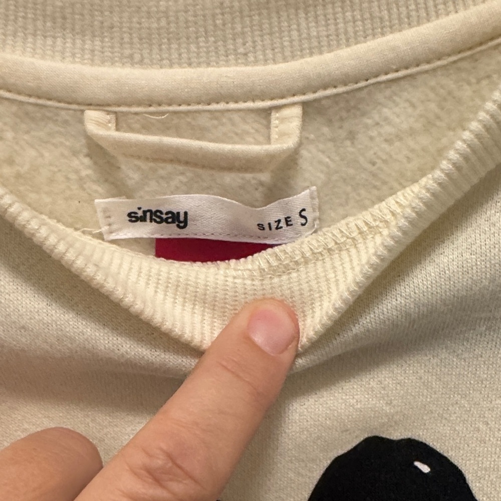 🆕 Sinsay Oversized Snoopy and Woodstock Sweatshirt. S. NWOT! 💥💥 - Picture 2 of 4